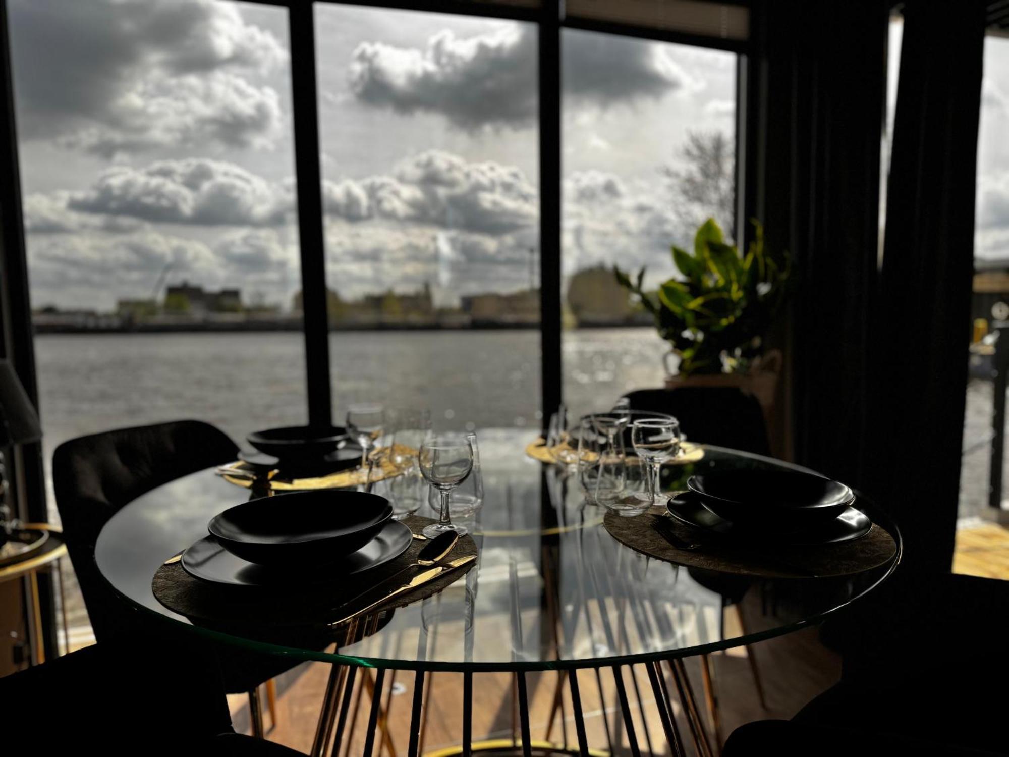 Houseboat Energyapart Szczecin Bagian luar foto